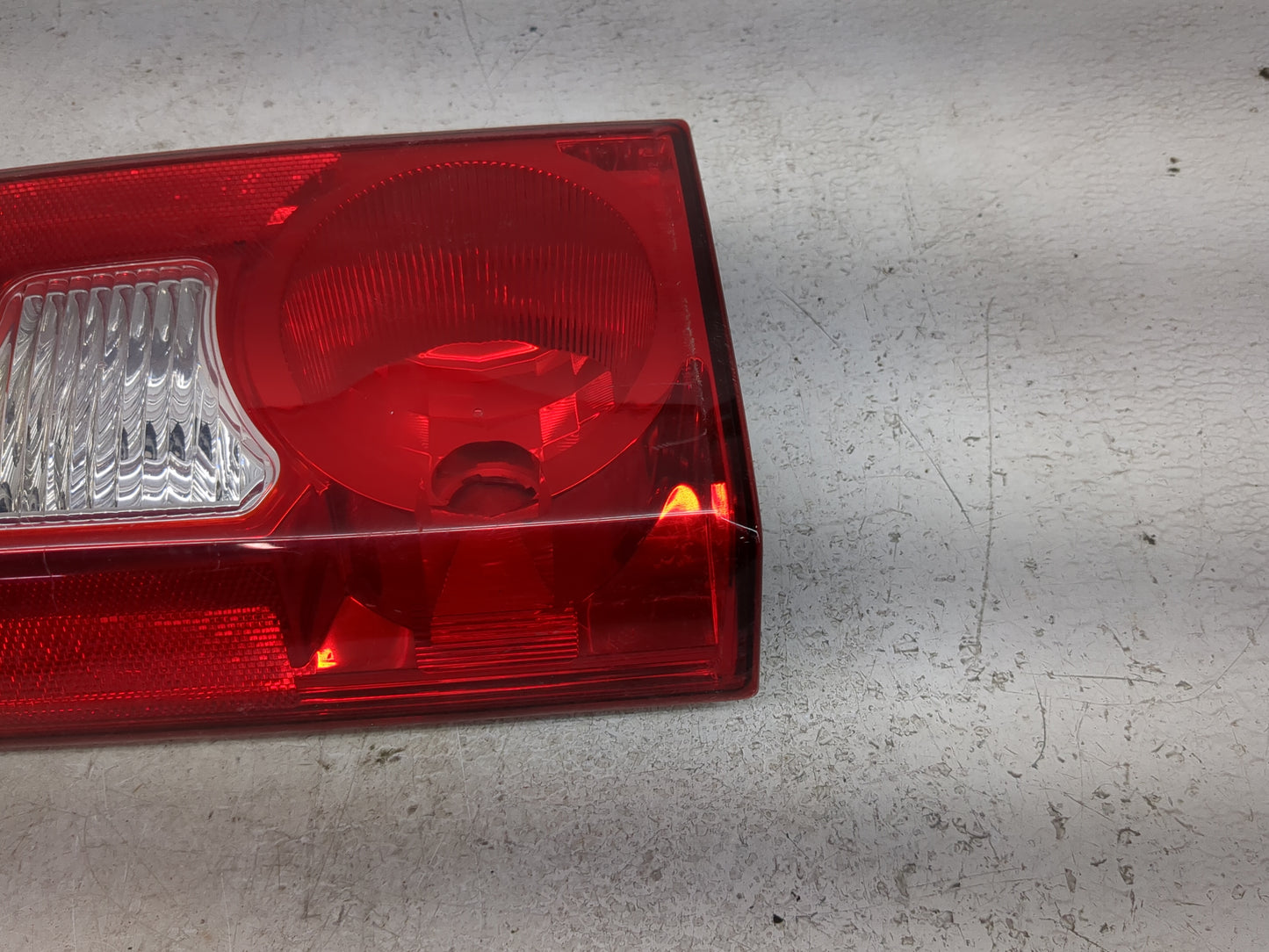 2005-2015 Nissan Xterra Tail Light Assembly Driver Left OEM Fits Fits 2005 2006 2007 2008 2009 2010 2011 2012 2013 2014 2015