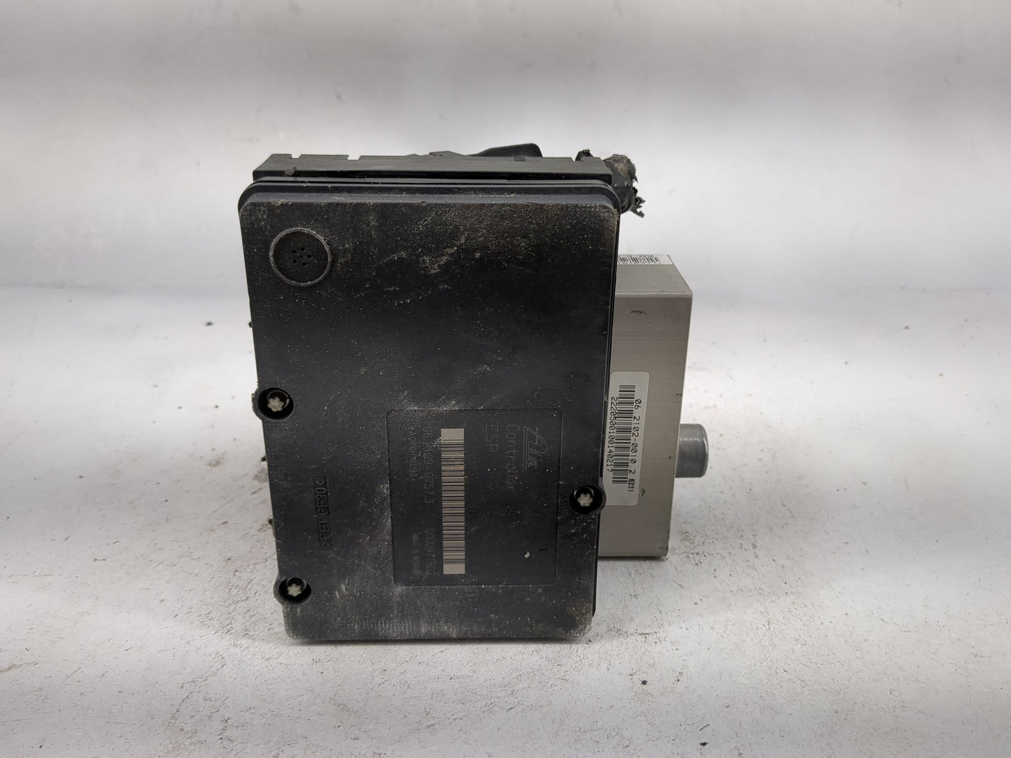 2006-2007 Nissan Xterra ABS Pump Control Module Replacement P/N:06.2102-0509.3 0222102050923161030 Fits Fits 2006 2007 OEM U
