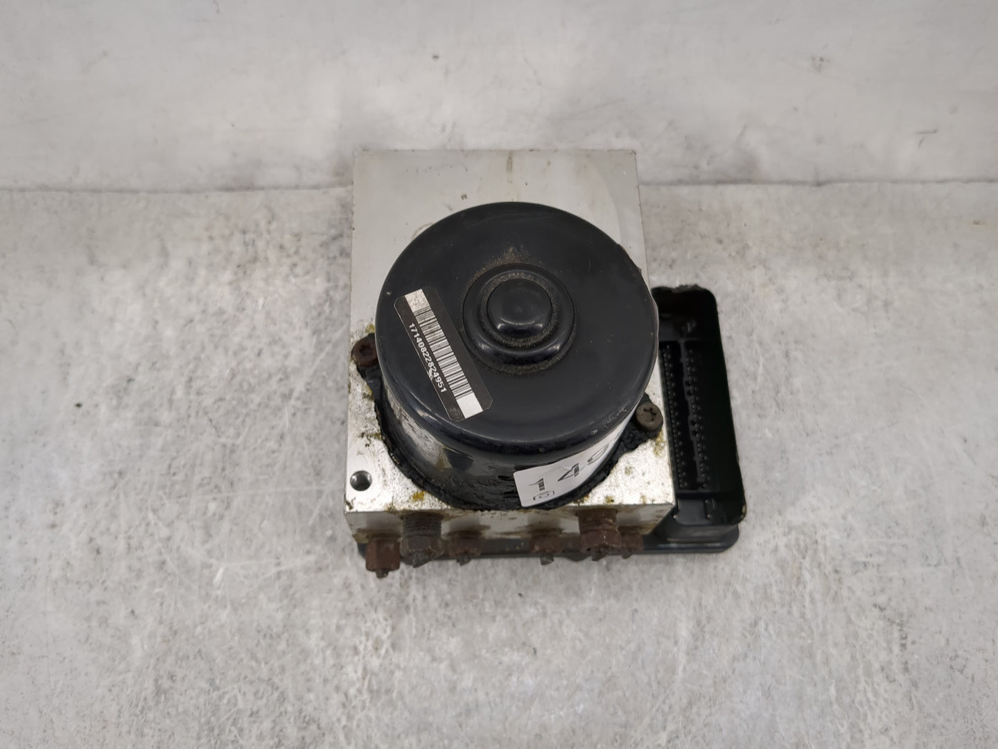 2006 Nissan Xterra ABS Pump Control Module Replacement P/N:47660 ZP60A 06.2102-0509.3, 06.2102-0509.4 Fits OEM Used Auto Par