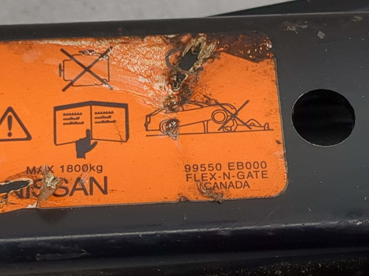 2006 Nissan Xterra Spare Scissor Car Jack Black - Oemusedautoparts1.com