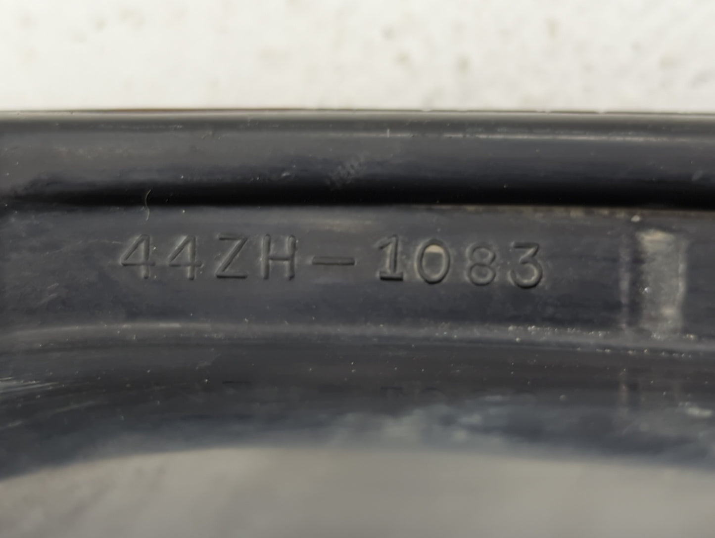 2005-2015 Nissan Xterra Tail Light Assembly Passenger Right OEM P/N:F75B-13B504-B 949 602 Fits OEM Used Auto Parts - Oemused