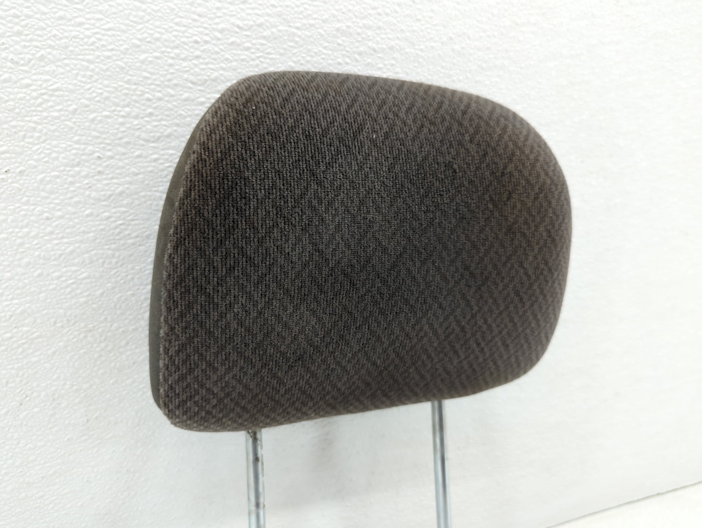 2005-2008 Nissan Xterra Headrest Head Rest Front Driver Passenger Seat - Oemusedautoparts1.com