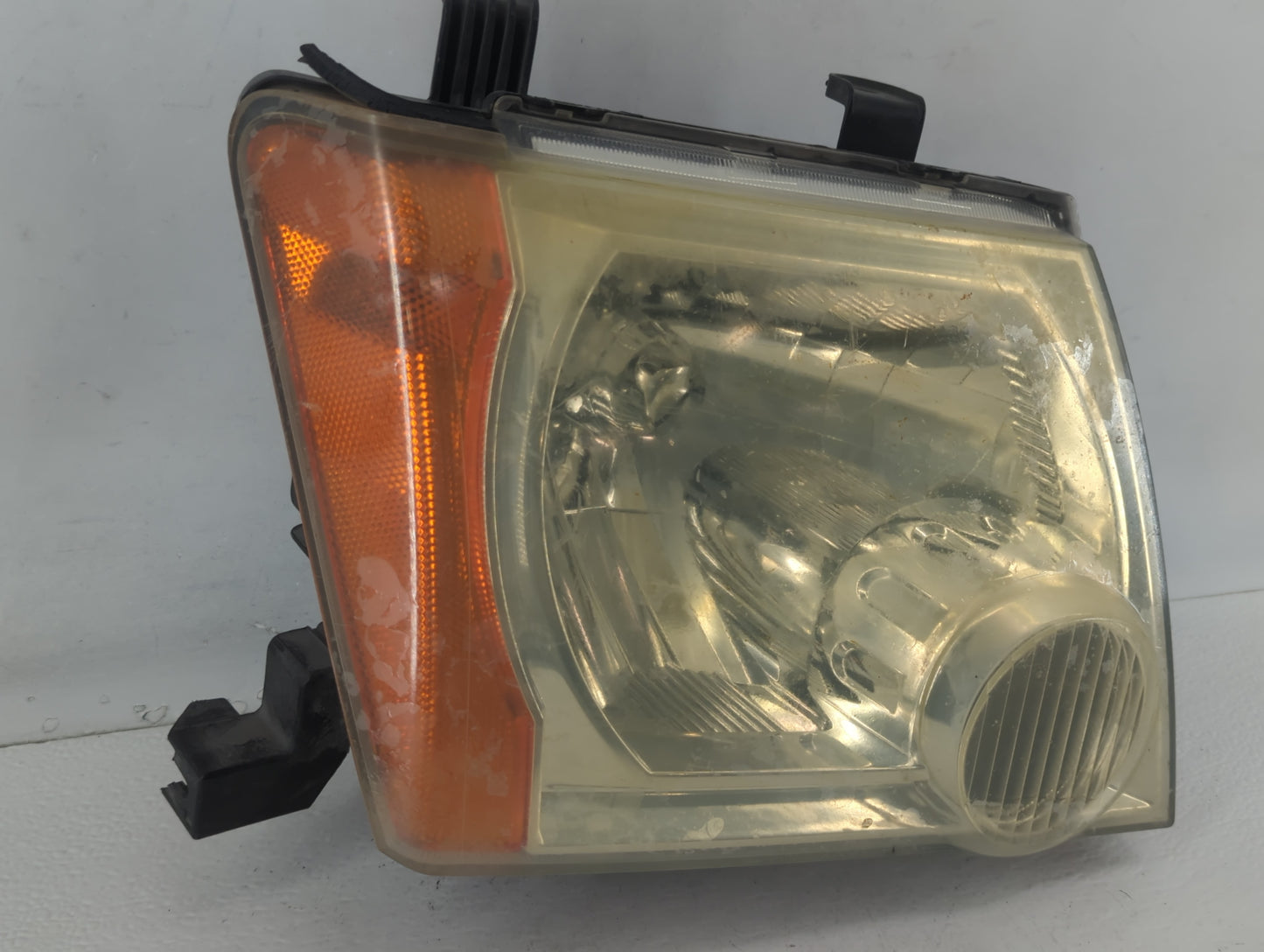 2005-2015 Nissan Xterra Passenger Right Oem Head Light Headlight Lamp - Oemusedautoparts1.com