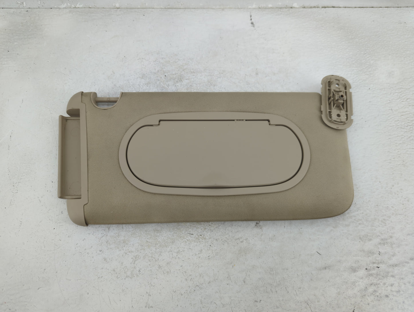 2005-2010 Pontiac G6 Sun Visor Shade Replacement Passenger Right Mirror Fits Fits 2005 2006 2007 2008 2009 2010 OEM Used Aut