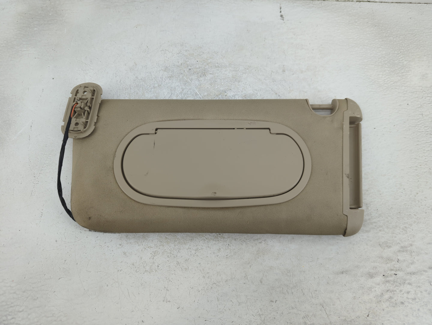 2005-2010 Pontiac G6 Sun Visor Shade Replacement Driver Left Mirror Fits Fits 2005 2006 2007 2008 2009 2010 OEM Used Auto Pa