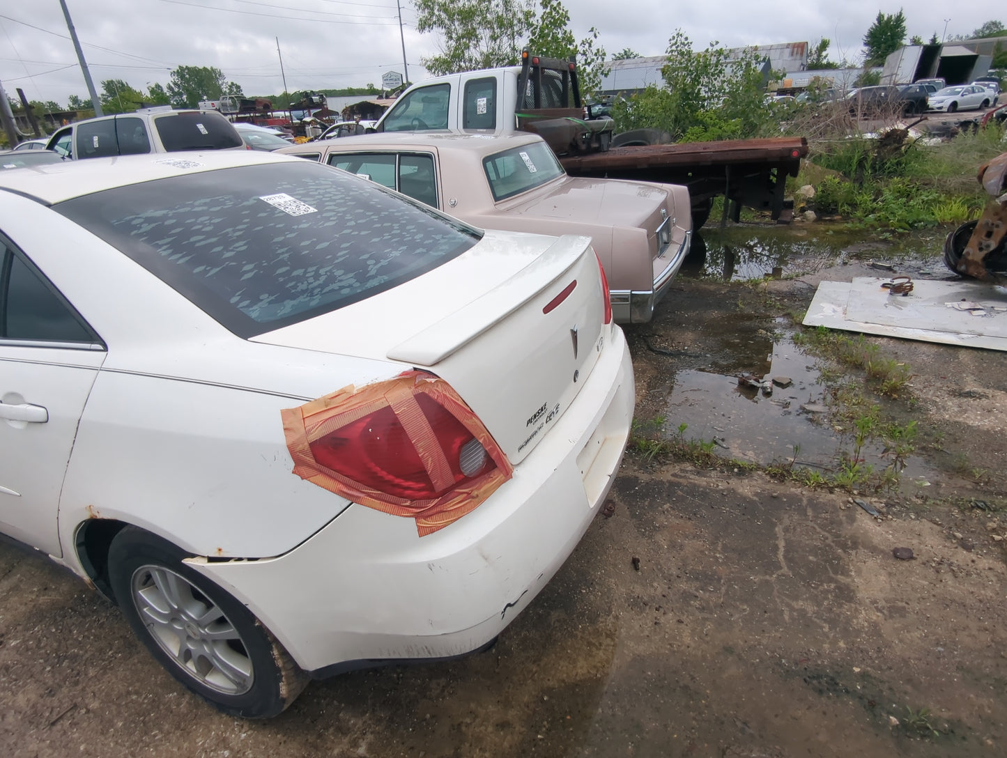 2005-2010 Pontiac G6 Trunk/decklid/hatch/tailgate Oem 1024572 - Oemusedautoparts1.com