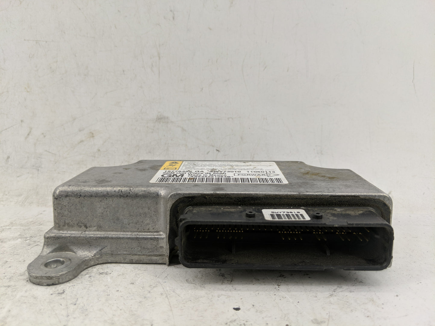 2006-2006 Pontiac G6 Chassis Control Module Ccm Bcm Body Control - Oemusedautoparts1.com