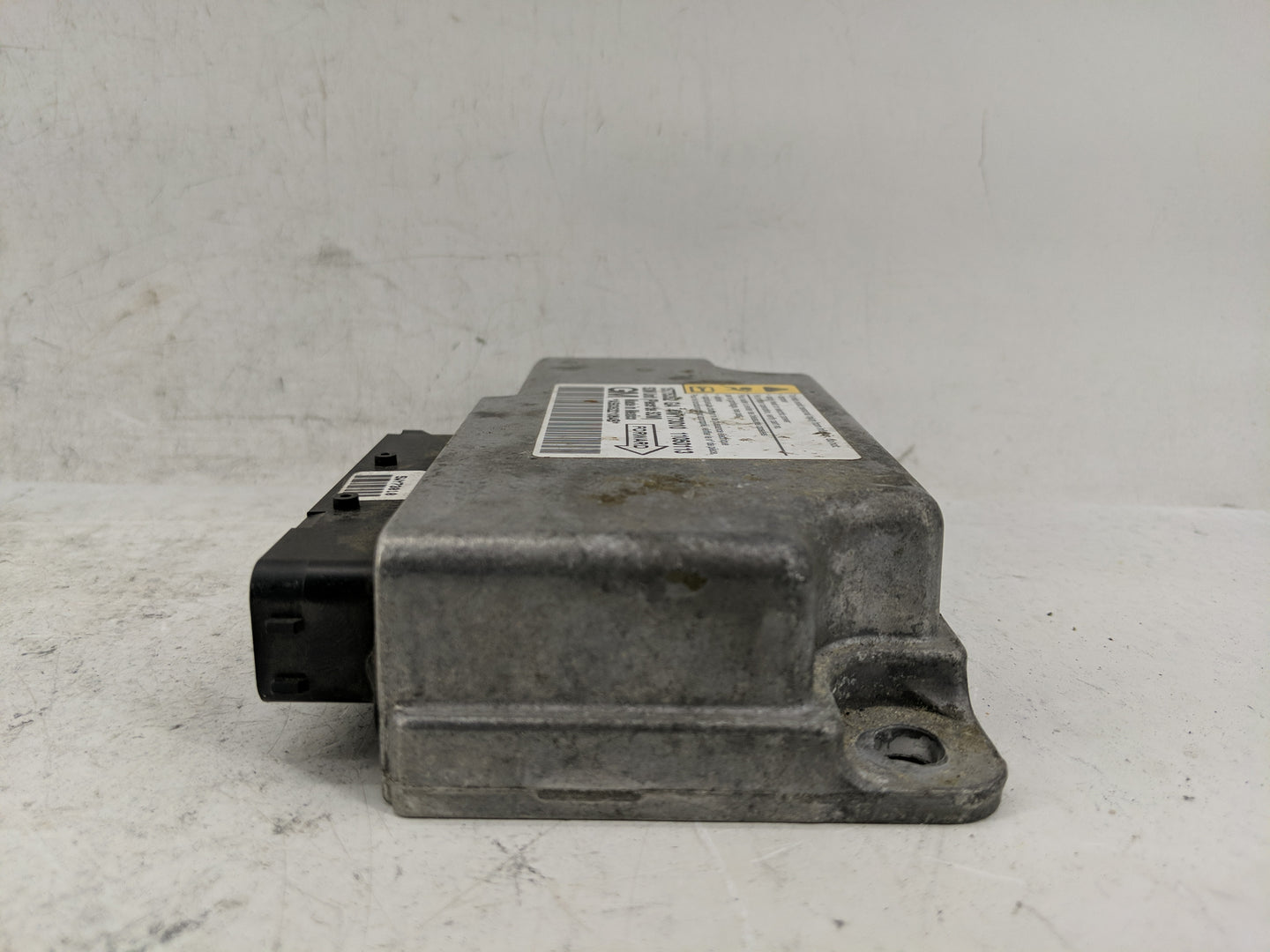 2006-2006 Pontiac G6 Chassis Control Module Ccm Bcm Body Control - Oemusedautoparts1.com