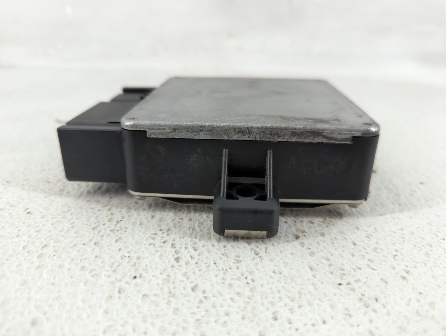 2006 Pontiac G6 PCM Engine Control Computer ECU ECM PCU OEM P/N:15789820 Fits OEM Used Auto Parts - Oemusedautoparts1.com