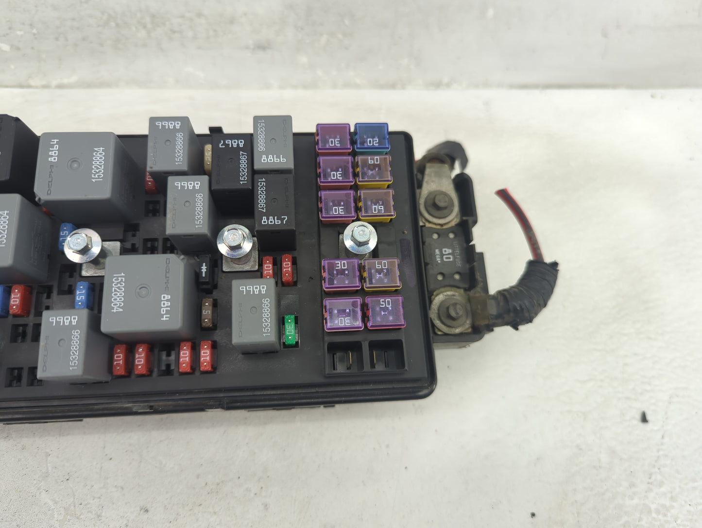 2006 Pontiac G6 Fusebox Fuse Box Panel Relay Module P/N:13573532 Fits OEM Used Auto Parts - Oemusedautoparts1.com