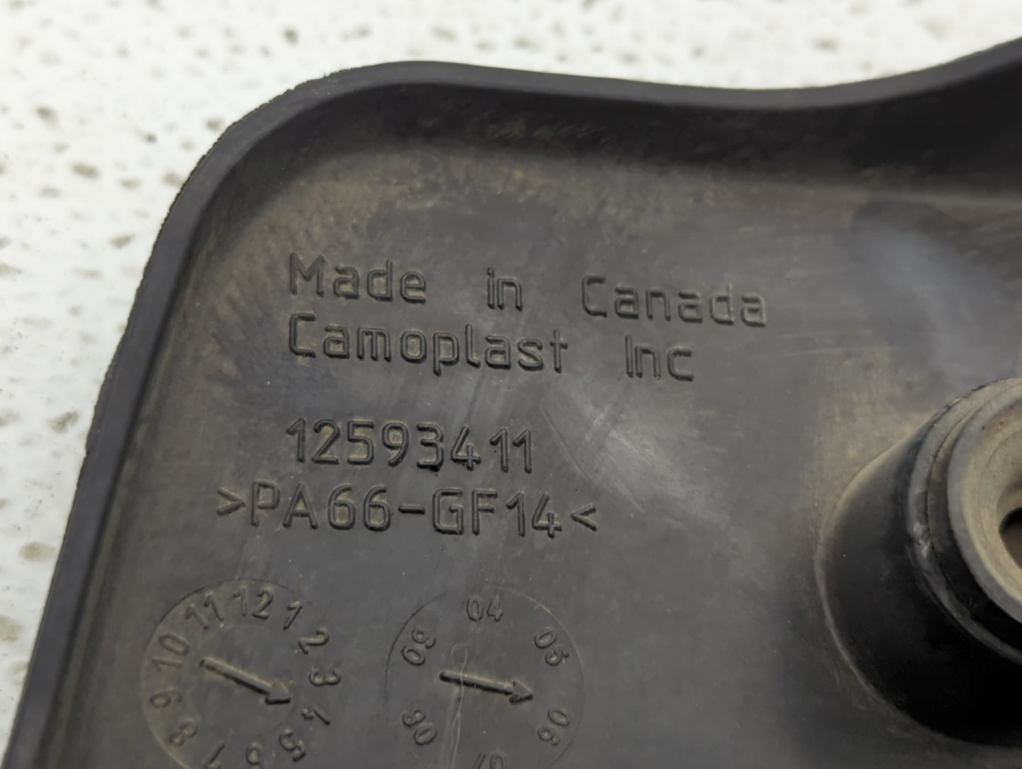 2006 Pontiac G6 Engine Cover - Oemusedautoparts1.com
