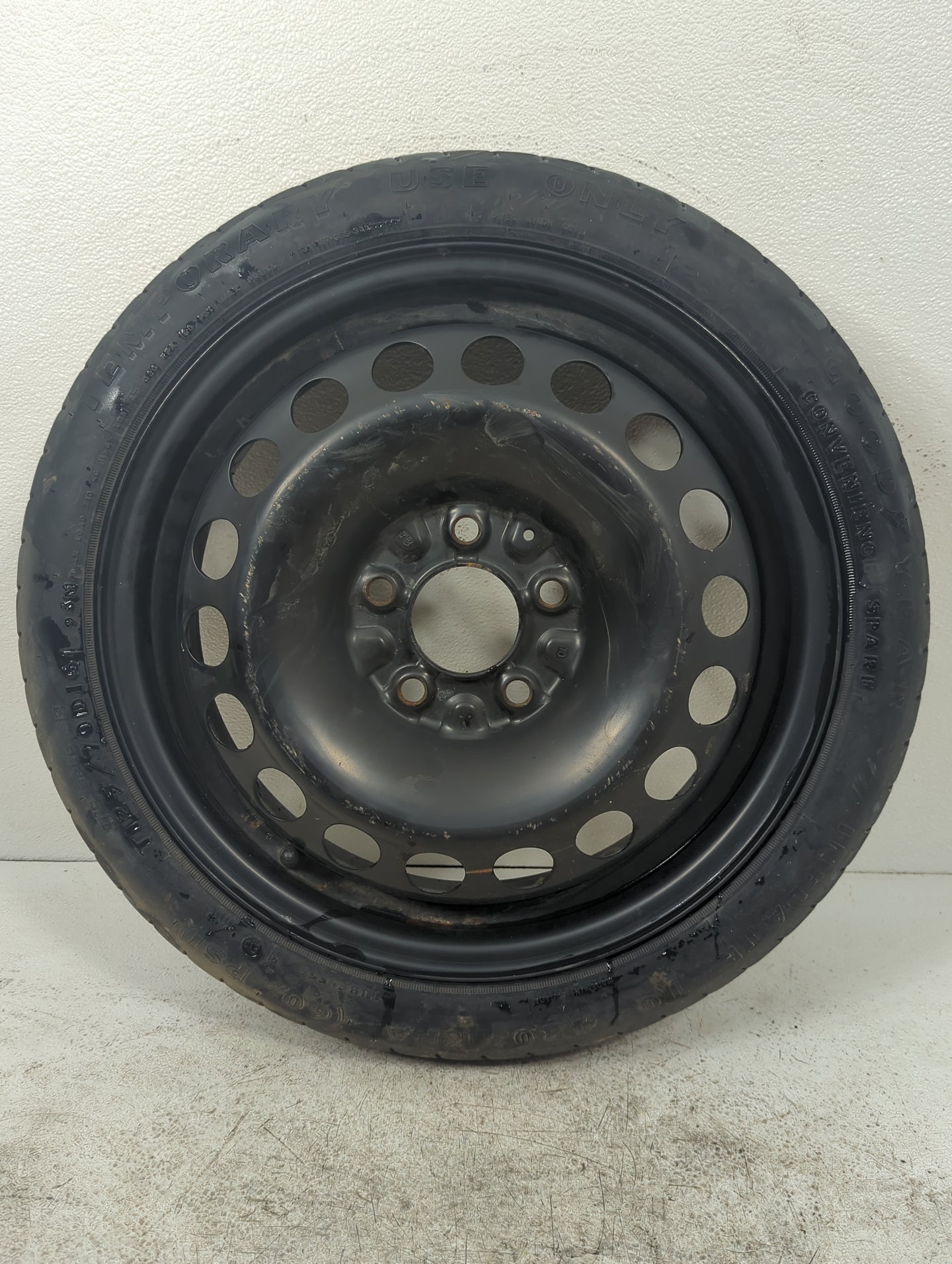 2005-2010 Pontiac G6 Spare Donut Tire Wheel Rim Oem 5037165 - Oemusedautoparts1.com