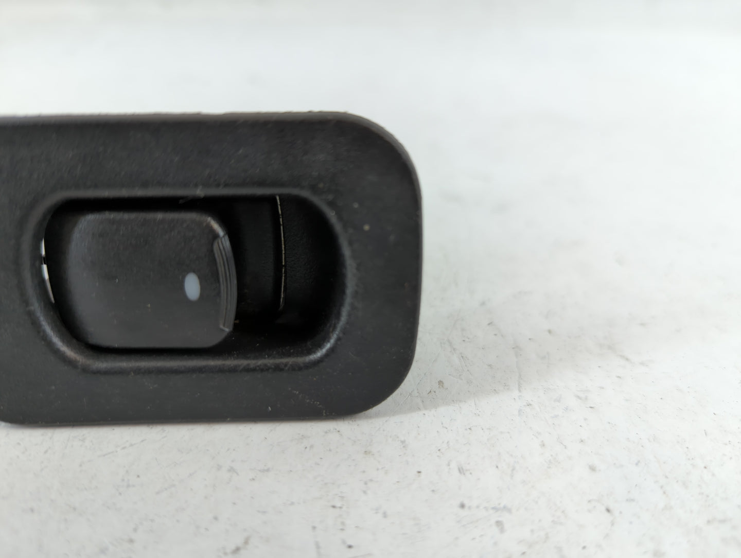 2006-2008 Pontiac G6 Master Power Window Switch Replacement Driver Side Left P/N:22626533 Fits Fits 2006 2007 2008 OEM Used 