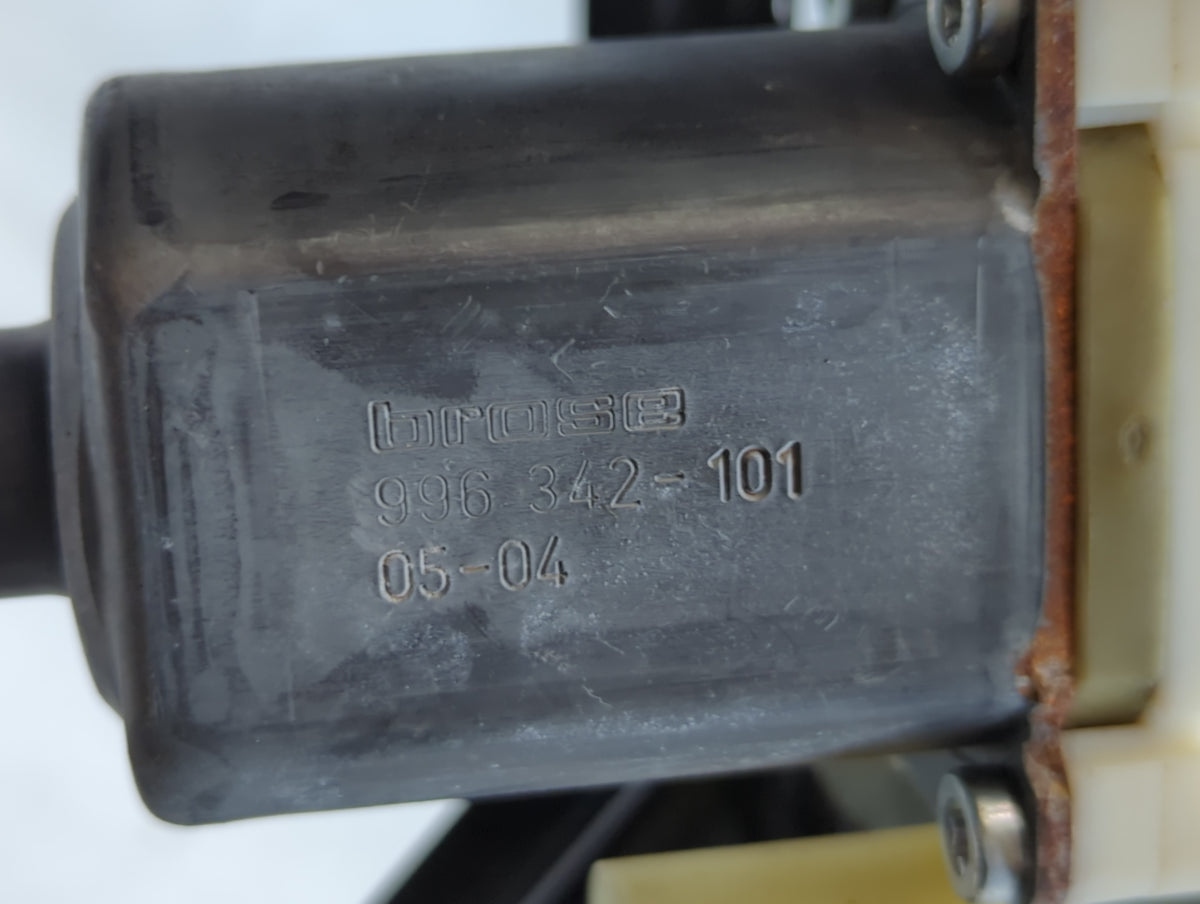 2005-2010 Pontiac G6 Used Window Regulator Passenger Front 700851 - Oemusedautoparts1.com