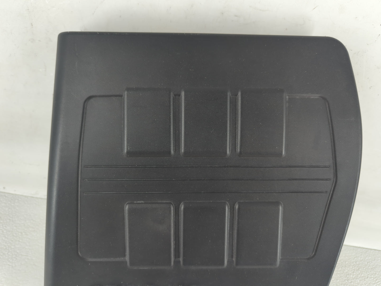 2006 Pontiac G6 Engine Cover - Oemusedautoparts1.com