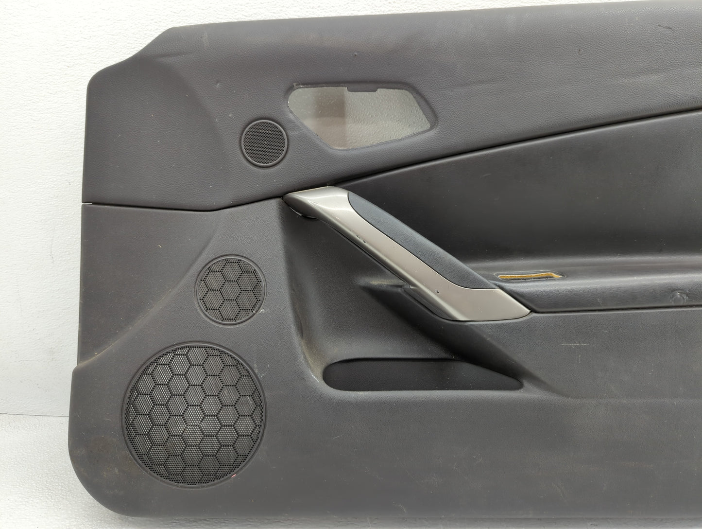 2006 Pontiac G6 Front Right Passenger Interior Door Panel Trim - Oemusedautoparts1.com