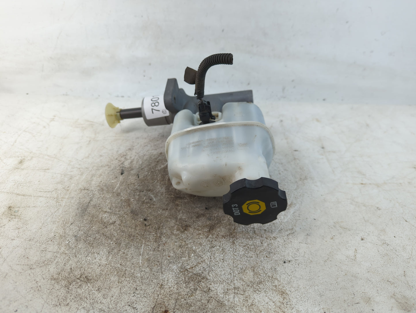 2005-2007 Pontiac G6 Brake Master Cylinder - Oemusedautoparts1.com