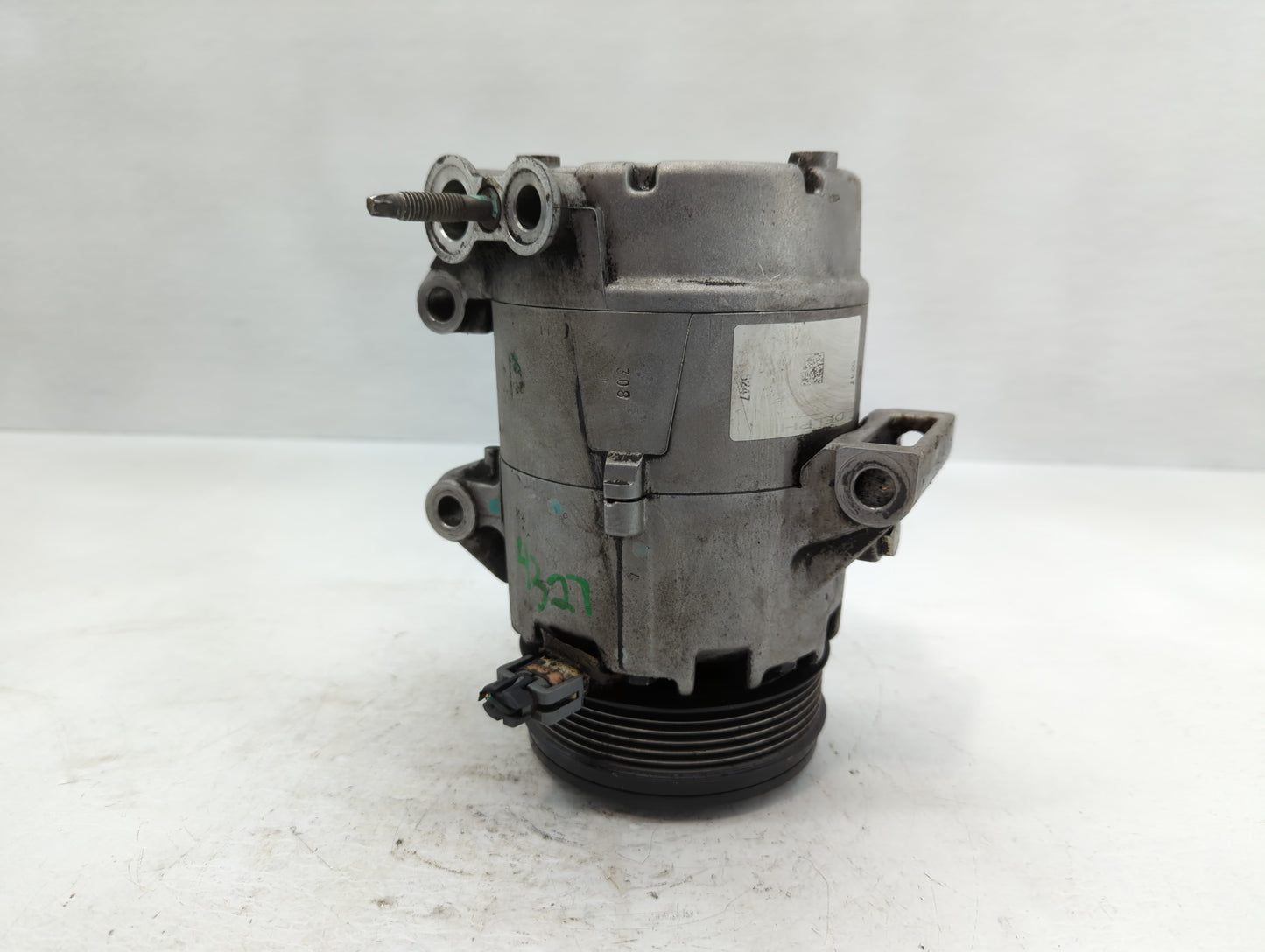 2005-2006 Pontiac G6 Air Conditioning A/c Ac Compressor Oem - Oemusedautoparts1.com