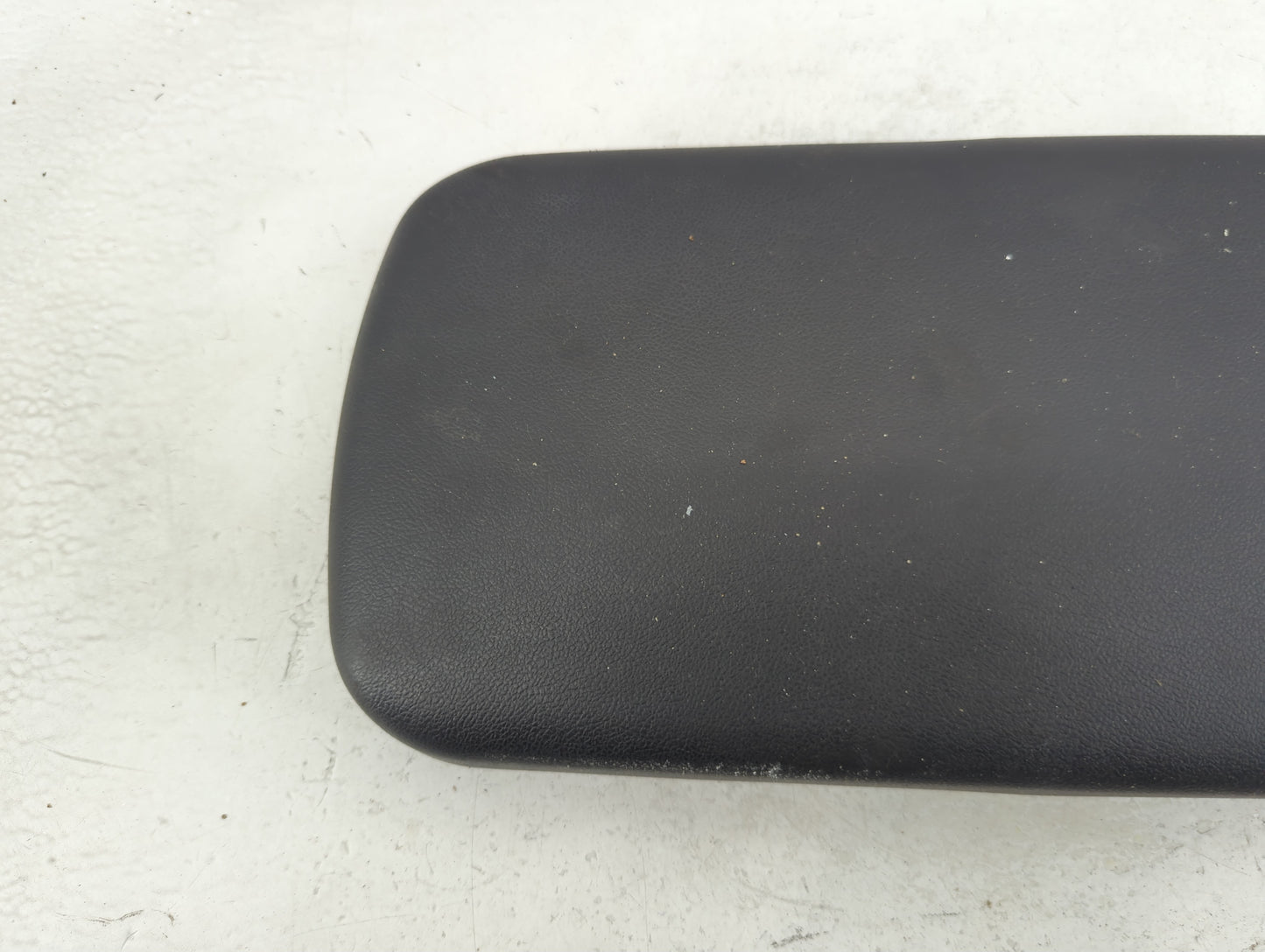 2006-2010 Pontiac G6 Center Console Armrest Cover Lid P/N:22713736 Fits Fits 2006 2007 2008 2009 2010 OEM Used Auto Parts - 