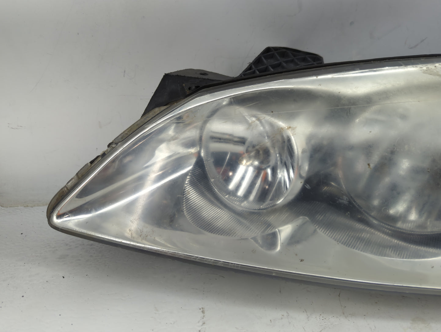 2005-2009 Pontiac G6 Driver Left Oem Head Light Headlight Lamp - Oemusedautoparts1.com