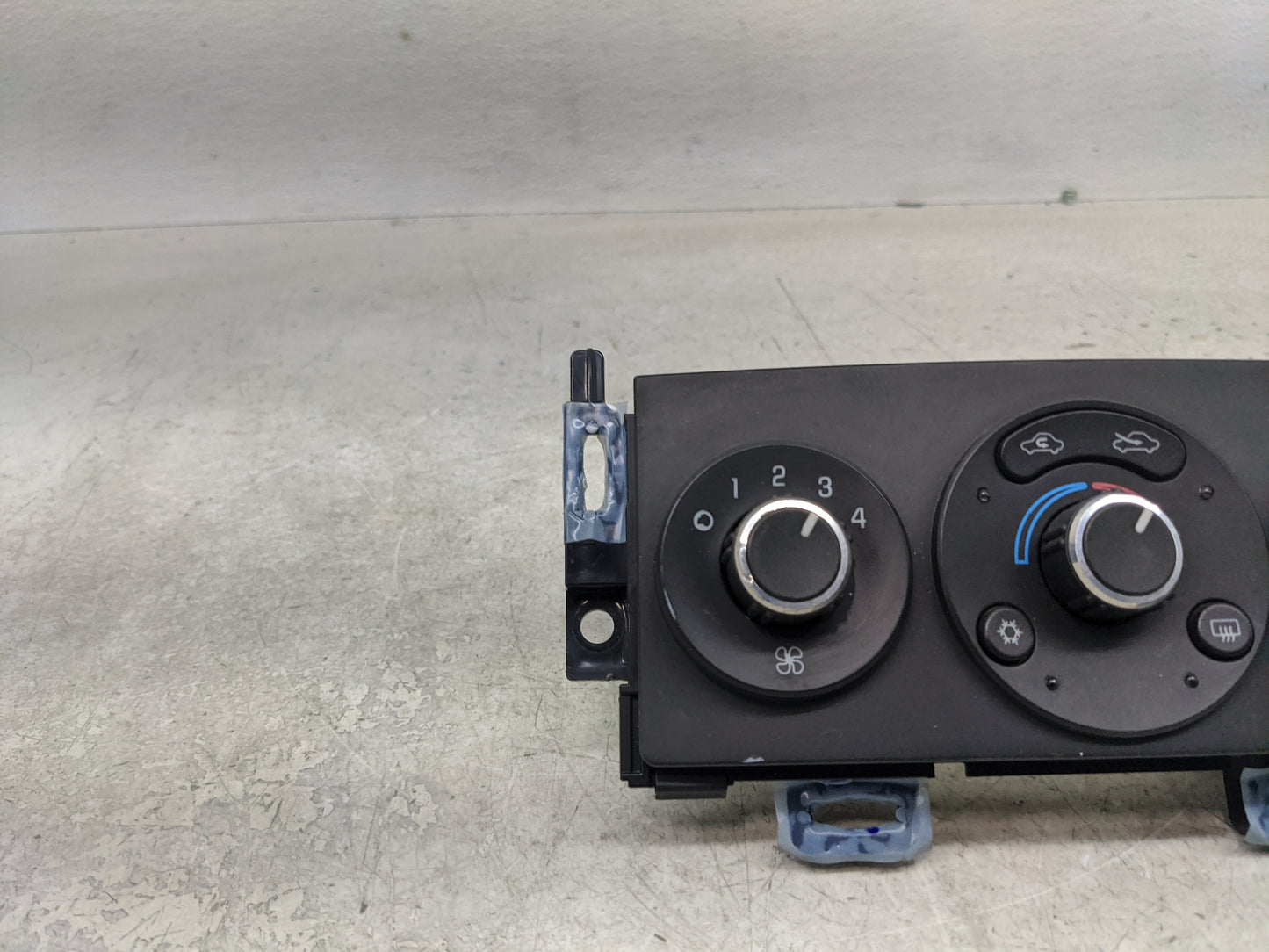 2006-2009 Pontiac G6 Climate Control Module Temperature AC/Heater Replacement Fits Fits 2006 2007 2008 2009 OEM Used Auto Pa