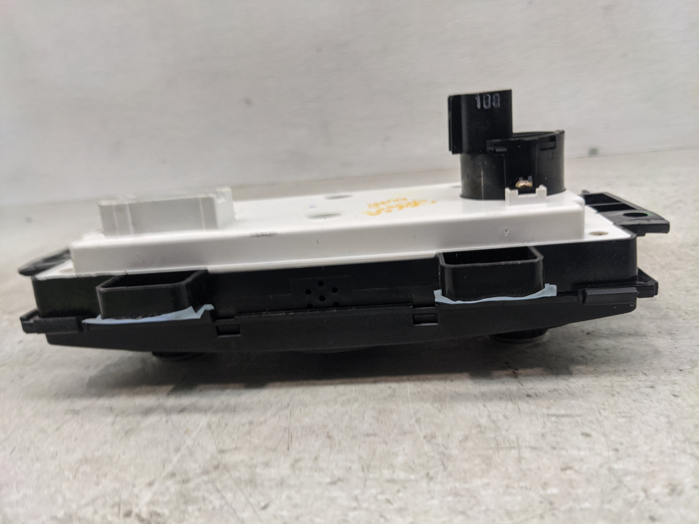 2006-2009 Pontiac G6 Climate Control Module Temperature AC/Heater Replacement Fits Fits 2006 2007 2008 2009 OEM Used Auto Pa