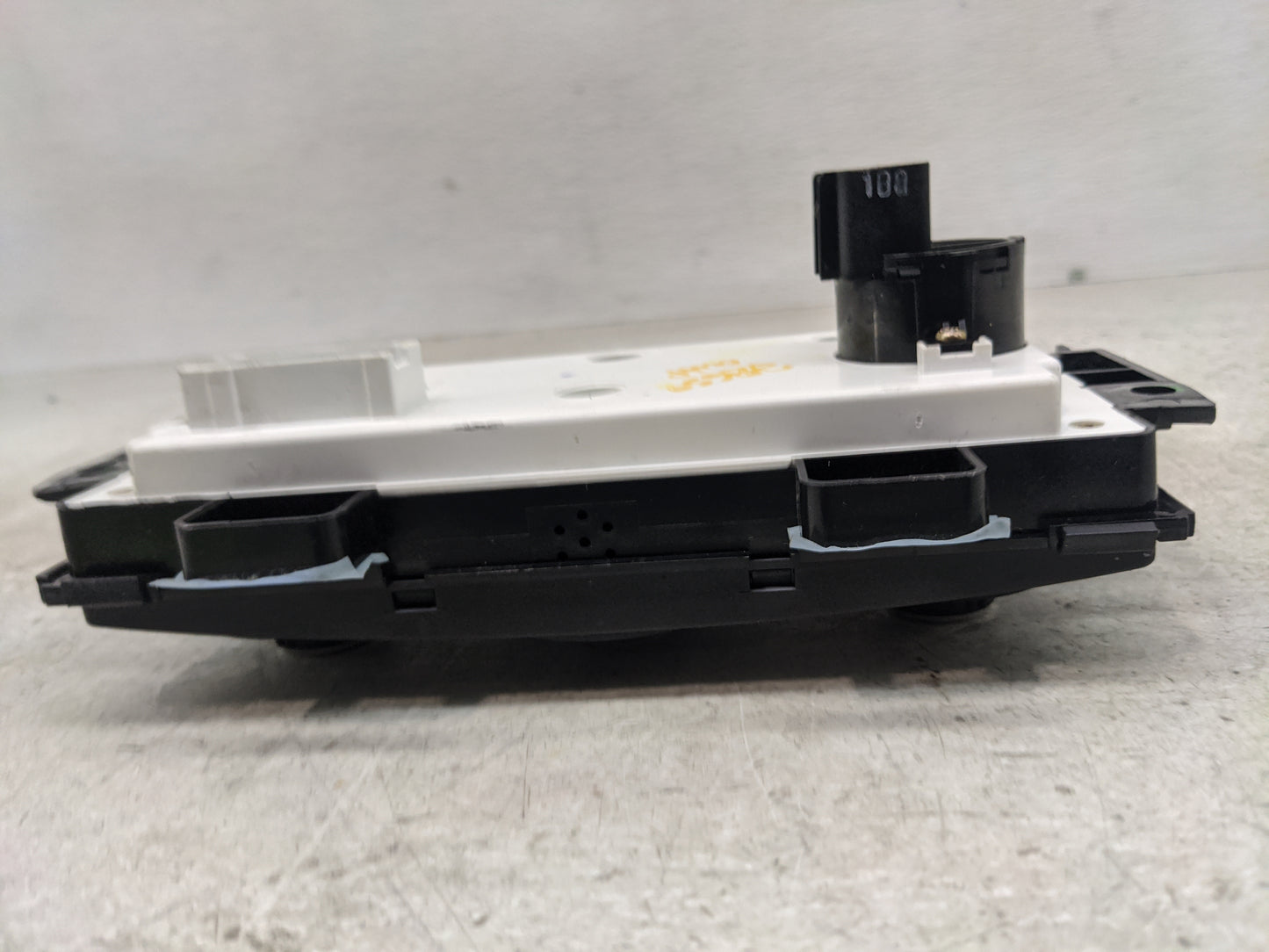 2006-2009 Pontiac G6 Climate Control Module Temperature AC/Heater Replacement Fits Fits 2006 2007 2008 2009 OEM Used Auto Pa