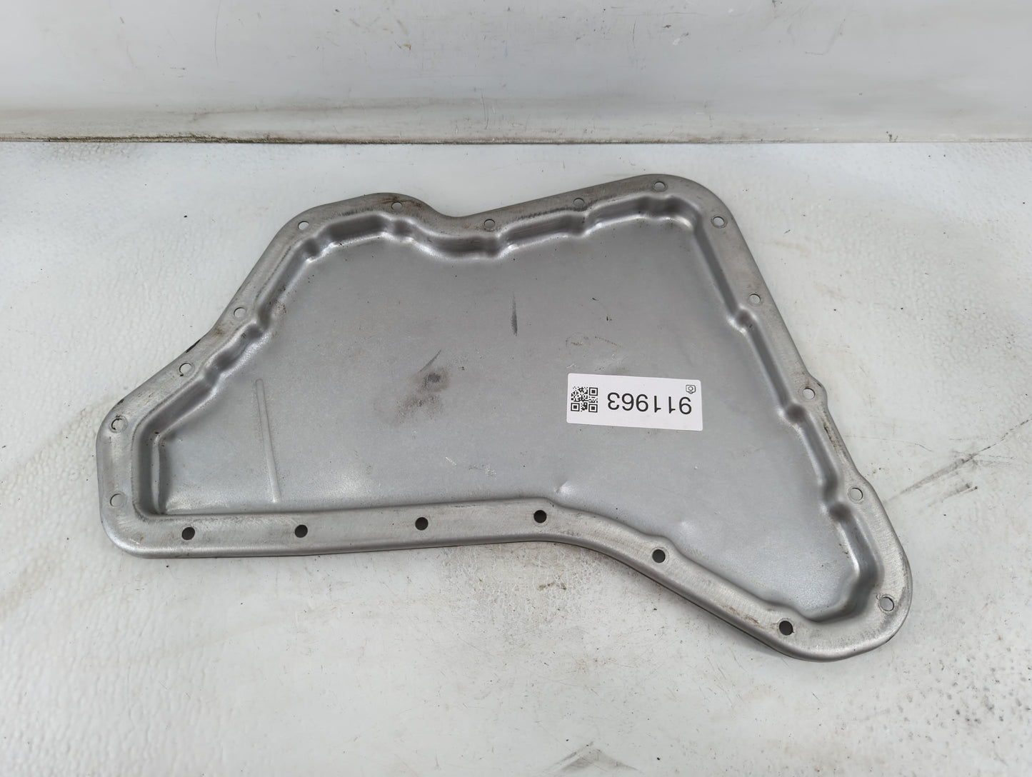 2006-2007 Pontiac G6 Engine Oil Pan Fits Fits 2006 2007 OEM Used Auto Parts - Oemusedautoparts1.com