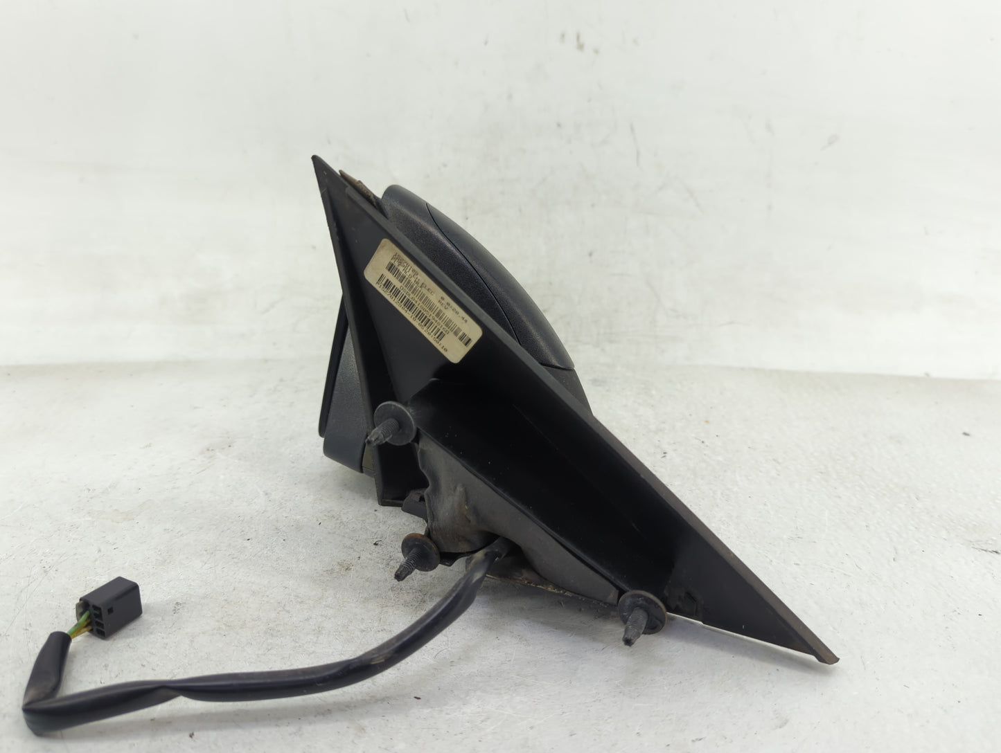 2005-2009 Pontiac G6 Driver Side View Mirror - Left Door Mirror OEM Used - Oemusedautoparts1.com