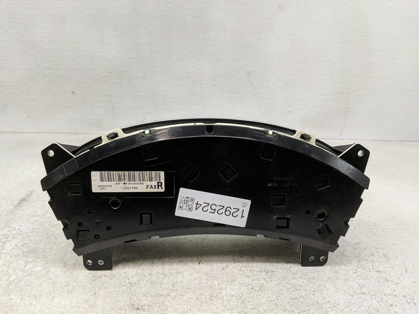 2006 Pontiac Grand Prix Instrument Cluster Speedometer Gauges P/N:12238781 Fits OEM Used Auto Parts - Oemusedautoparts1.com
