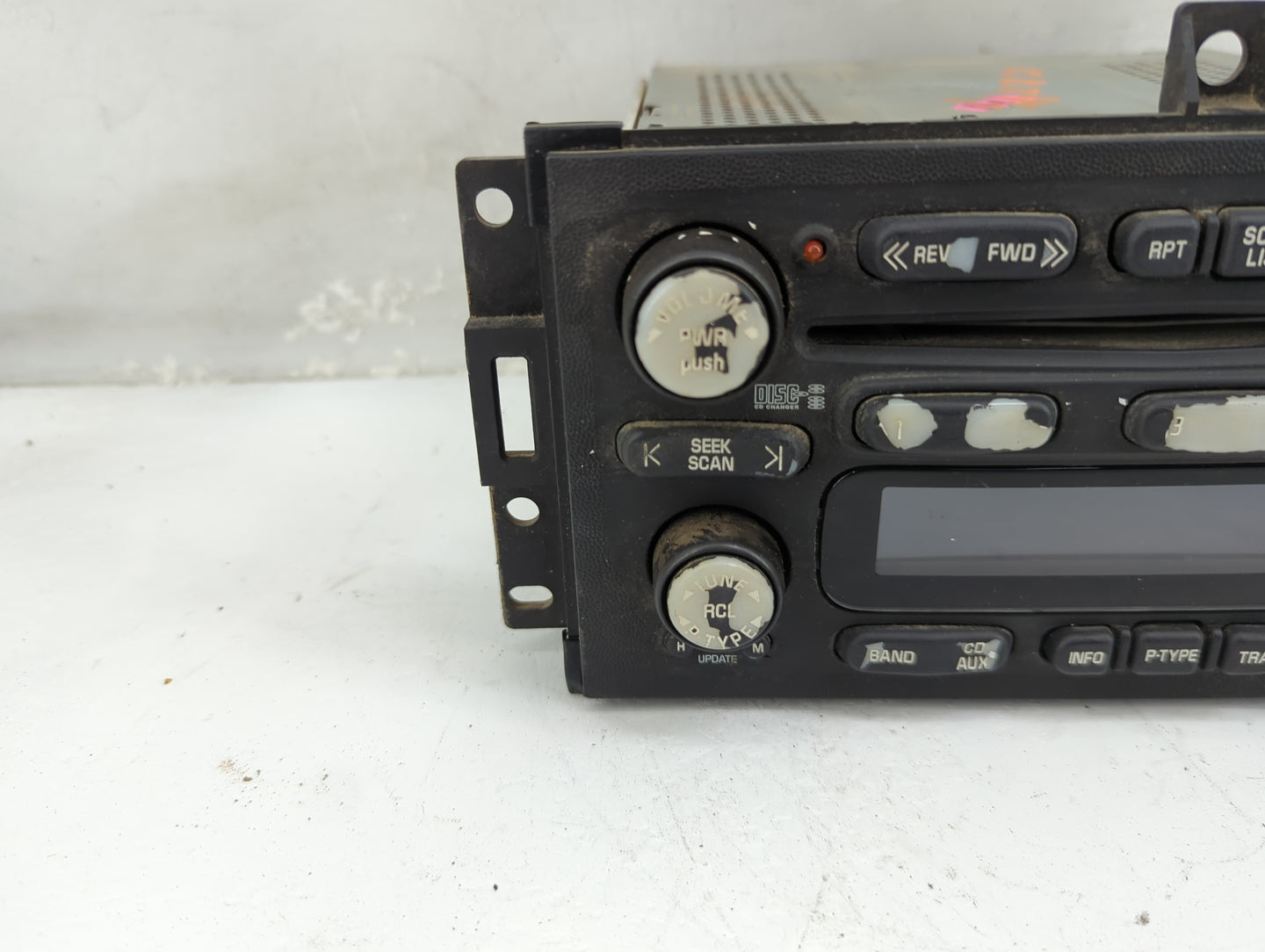 2004-2008 Pontiac Grand Prix Radio AM FM Cd Player Receiver Replacement Fits Fits 2004 2005 2006 2007 2008 OEM Used Auto Par