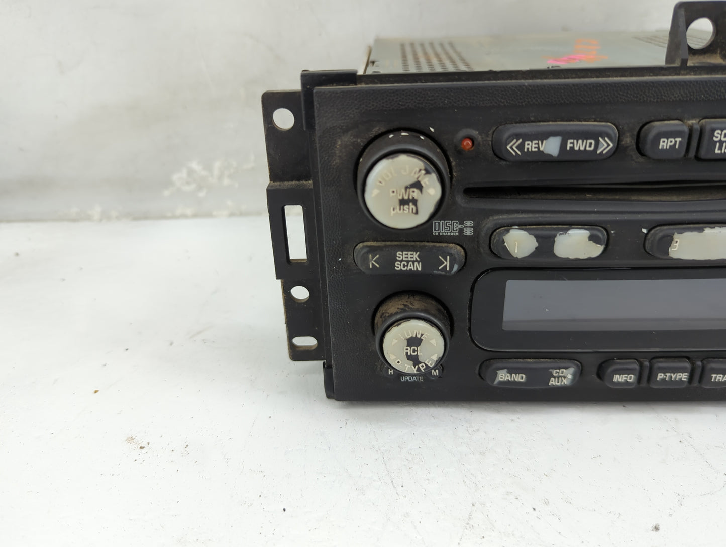2004-2008 Pontiac Grand Prix Radio AM FM Cd Player Receiver Replacement Fits Fits 2004 2005 2006 2007 2008 OEM Used Auto Par