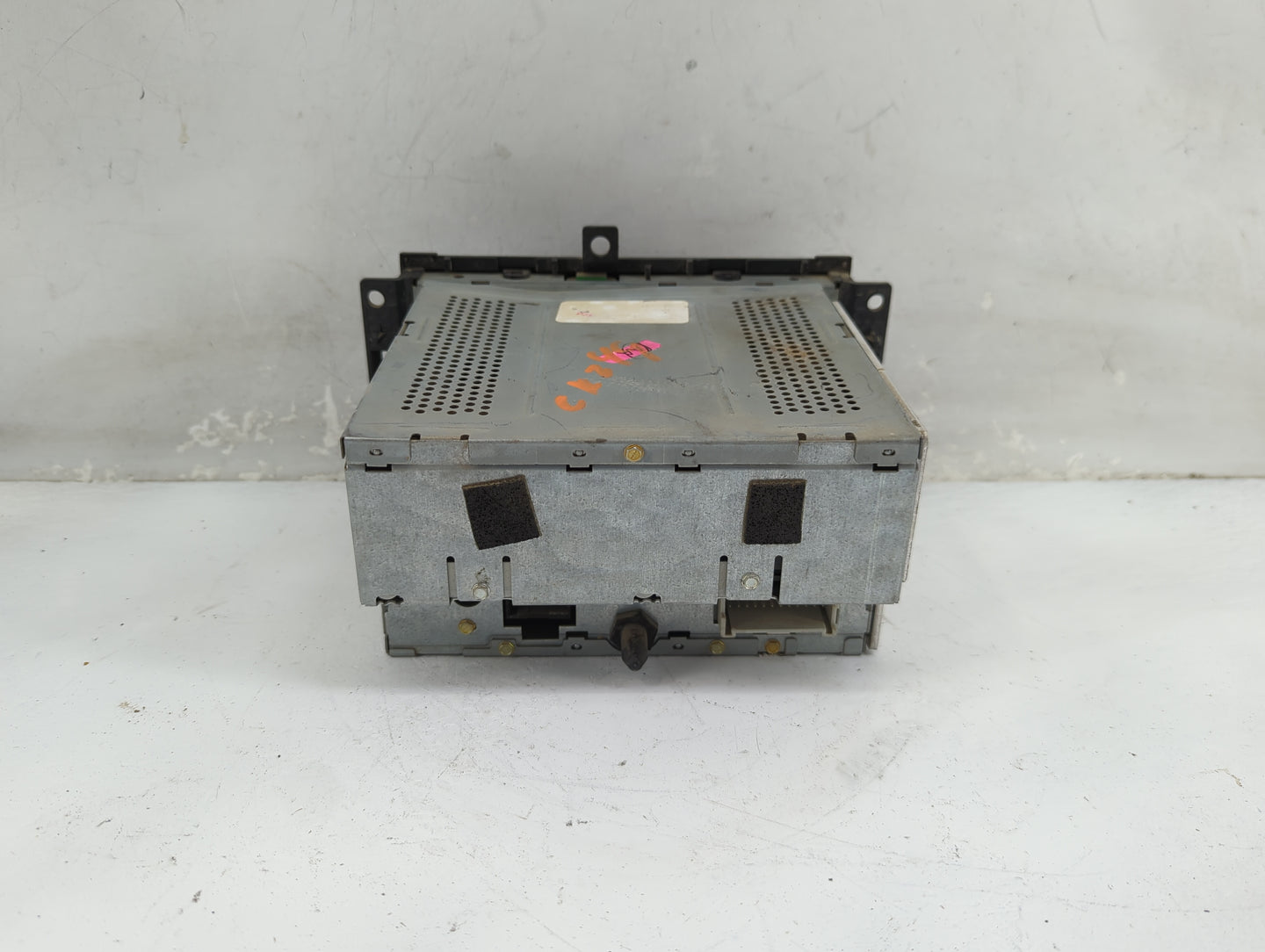 2004-2008 Pontiac Grand Prix Radio AM FM Cd Player Receiver Replacement Fits Fits 2004 2005 2006 2007 2008 OEM Used Auto Par