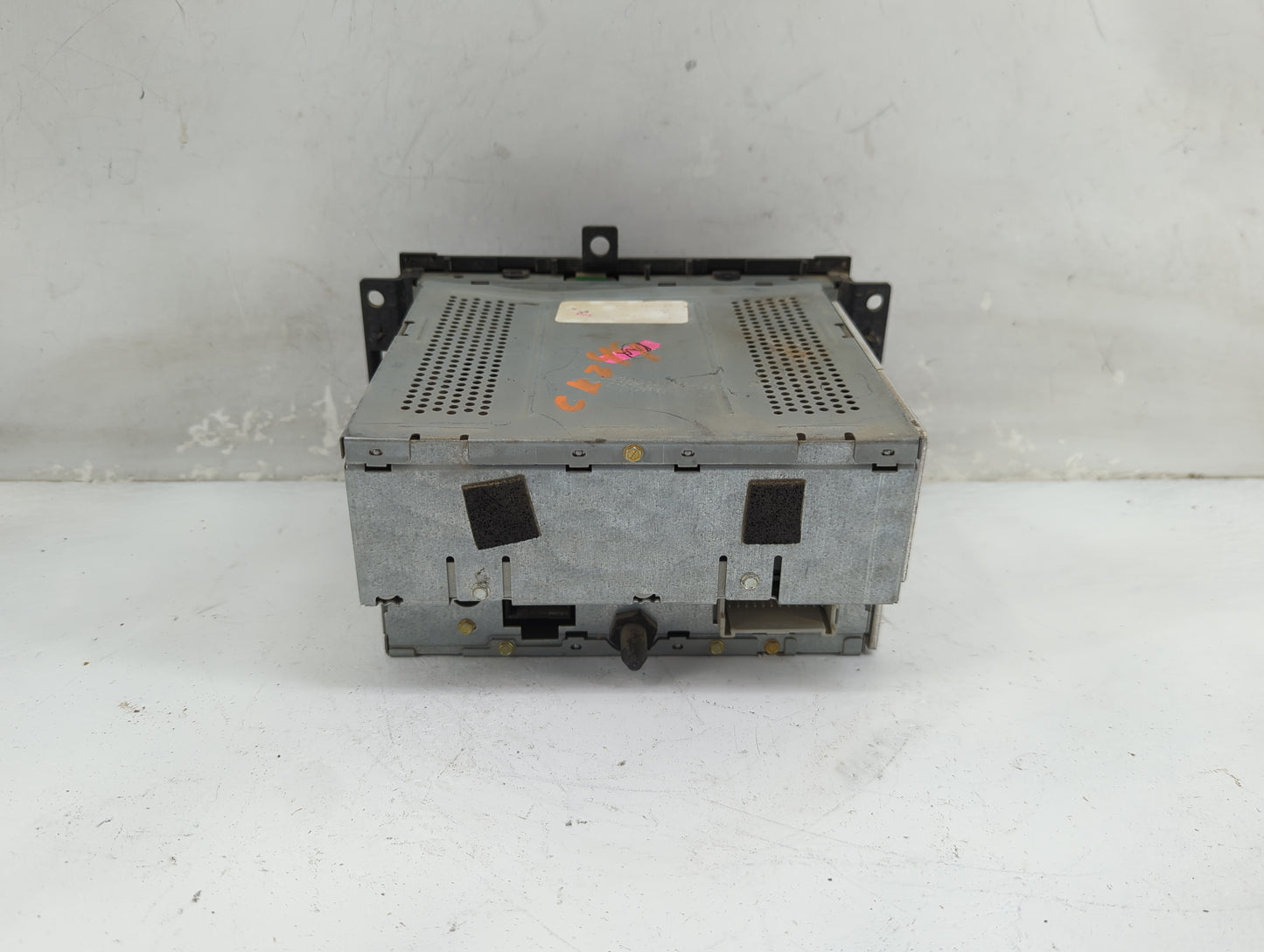 2004-2008 Pontiac Grand Prix Radio AM FM Cd Player Receiver Replacement Fits Fits 2004 2005 2006 2007 2008 OEM Used Auto Par