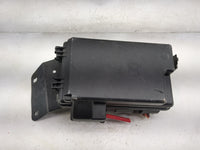 2006-2008 Pontiac Grand Prix Fusebox Fuse Box Panel Relay Module P/N:13598674-01 15328864, 15328865 Fits Fits 2006 2007 2008