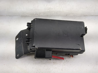 compare product 2006-2008 Pontiac Grand Prix Fusebox Fuse Box Panel Relay Module P/N:13598674-01 15328864, 15328865 Fits Fits 2006 2007 2008 OEM Used Auto Parts