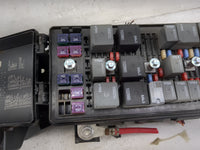 2006-2008 Pontiac Grand Prix Fusebox Fuse Box Panel Relay Module P/N:13598674-01 15328864, 15328865 Fits Fits 2006 2007 2008