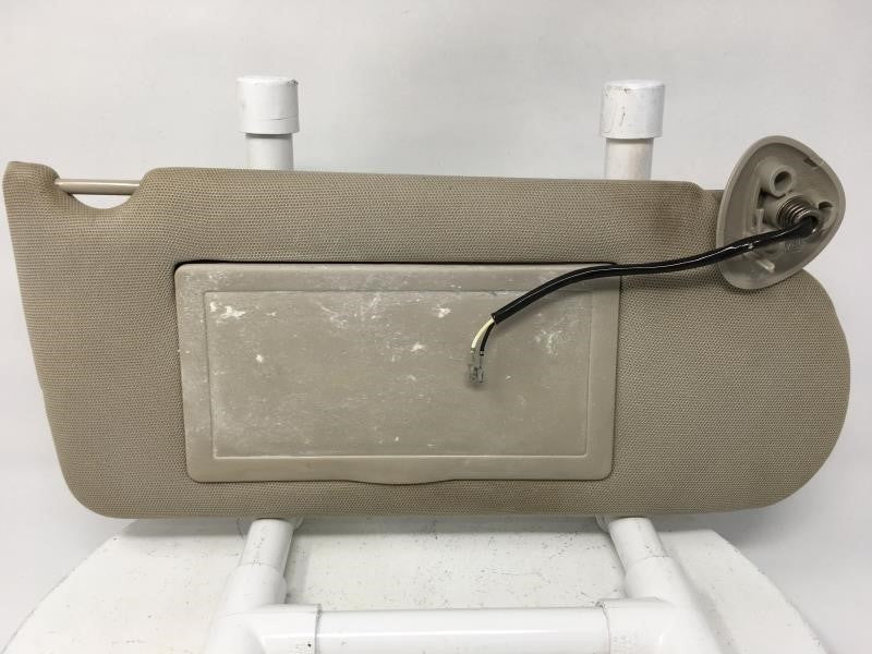 2005-2008 Pontiac Grand Prix Sun Visor Shade Replacement Passenger Right Mirror Fits Fits 2005 2006 2007 2008 OEM Used Auto 