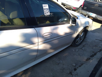 compare product 2004-2008 Pontiac Grand Prix Passenger Front Door Oem 5036571
