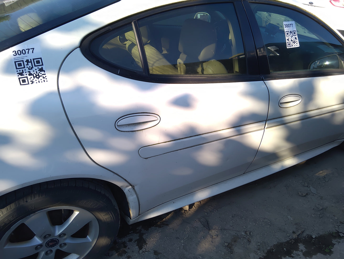 2004-2008 Pontiac Grand Prix Passenger Rear Door Oem 5036578 - Oemusedautoparts1.com