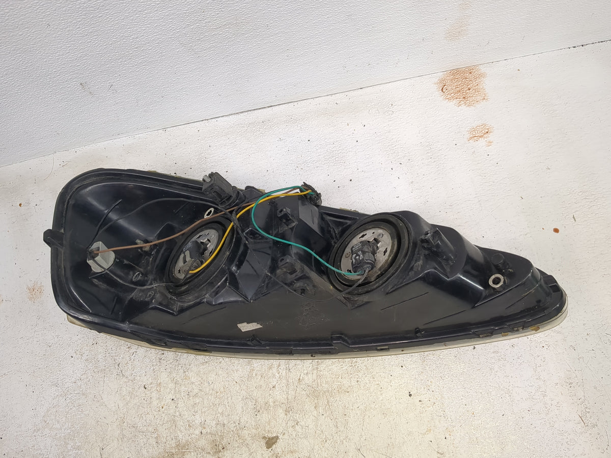 2004-2008 Pontiac Grand Prix Driver Left Oem Head Light Headlight Lamp 5036588 - Oemusedautoparts1.com