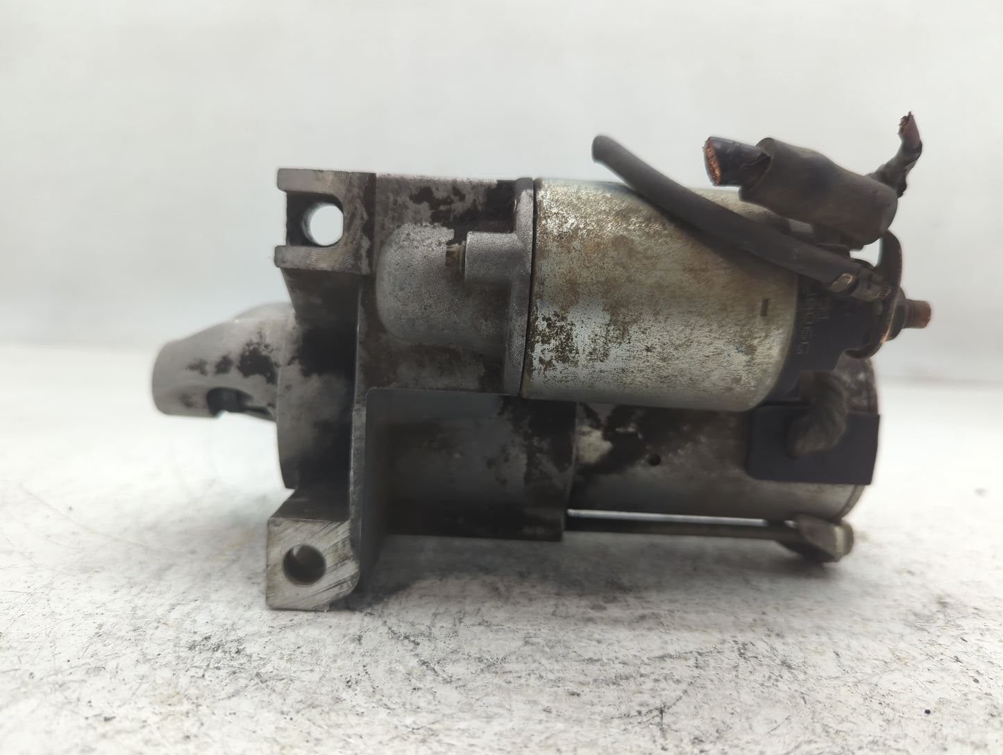 2006-2007 Pontiac Grand Prix Car Starter Motor Solenoid OEM Fits Fits 2006 2007 OEM Used Auto Parts - Oemusedautoparts1.com