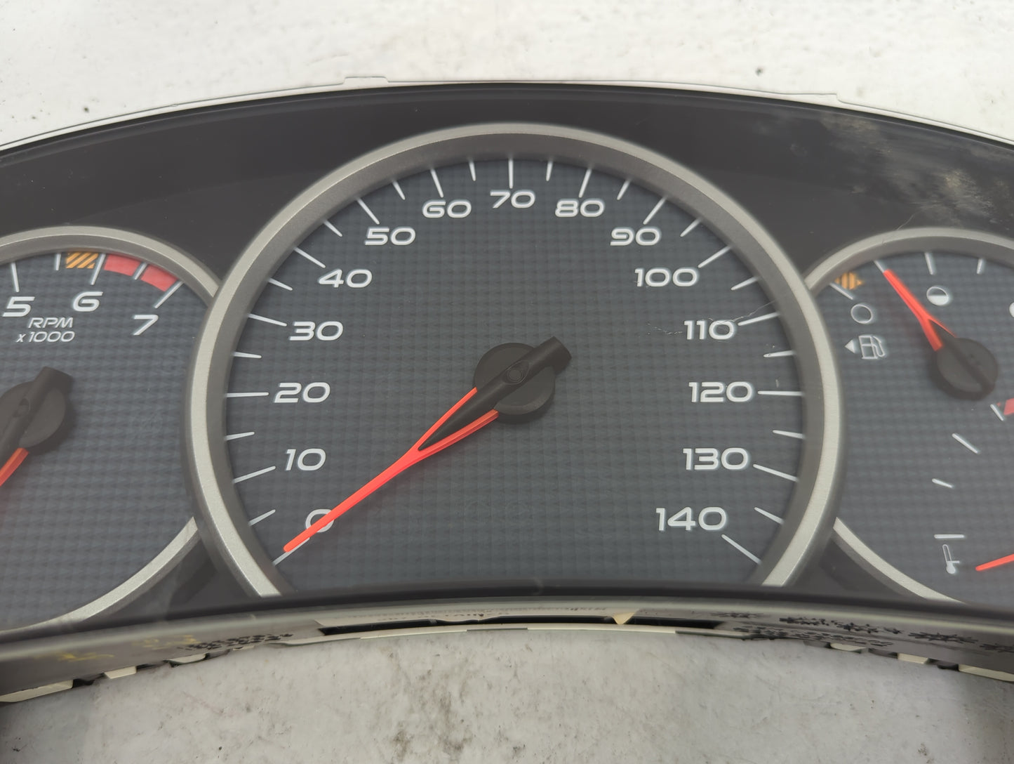 2006 Pontiac Grand Prix Instrument Cluster Speedometer Gauges P/N:12202253 Miles:100K Fits OEM Used Auto Parts - Oemusedauto