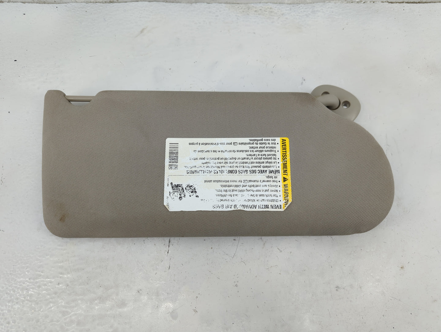 2005-2008 Pontiac Grand Prix Sun Visor Shade Replacement Driver Left Mirror Fits Fits 2005 2006 2007 2008 OEM Used Auto Part