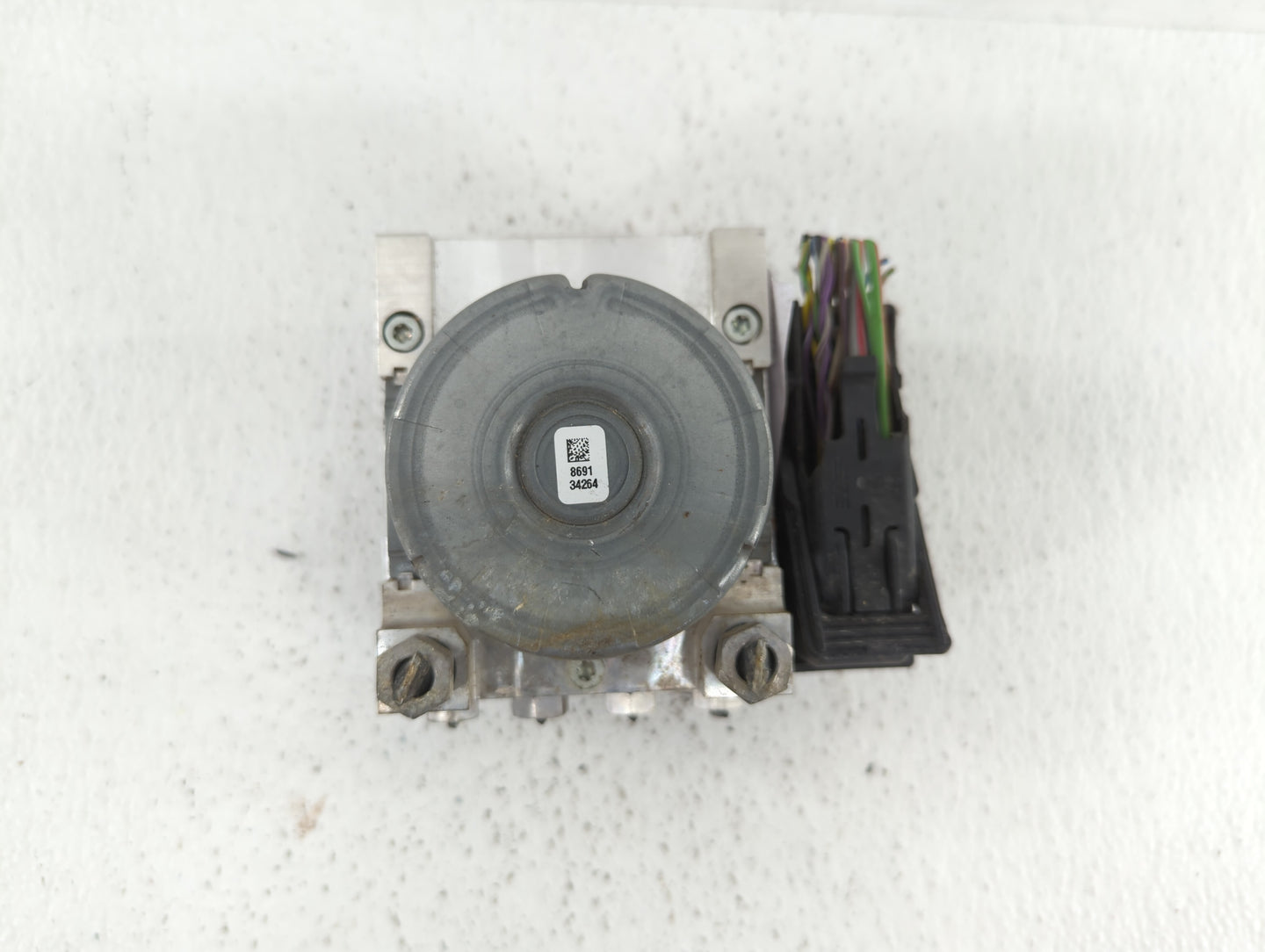 2006 Pontiac Gto ABS Pump Control Module Replacement P/N:GR3C-2C405-BD Fits OEM Used Auto Parts - Oemusedautoparts1.com