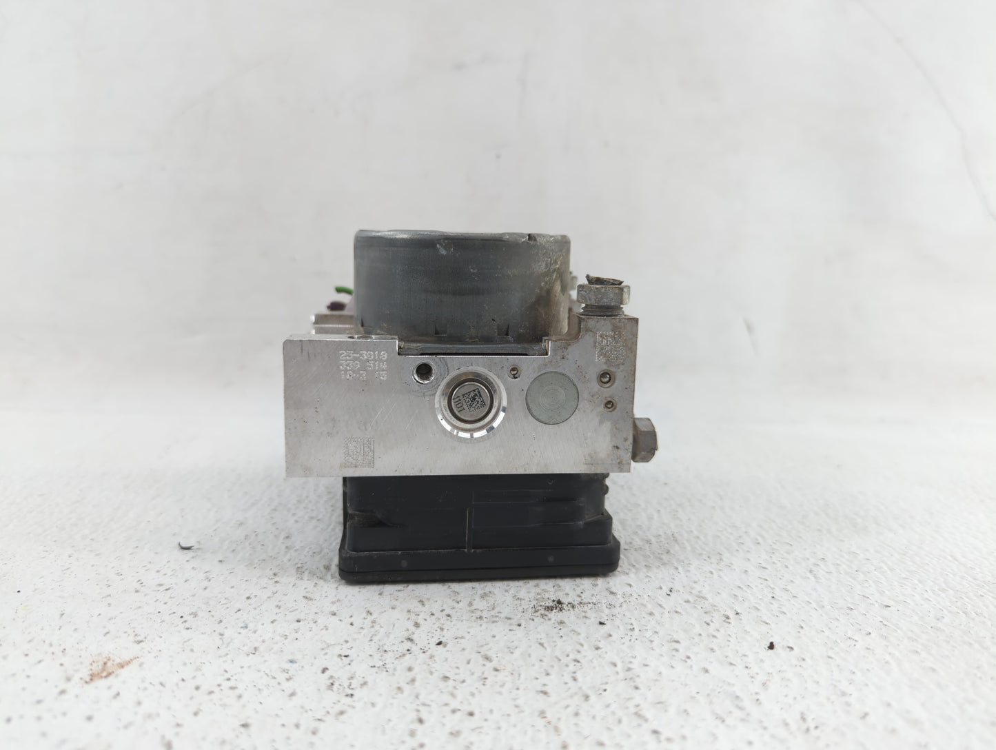2006 Pontiac Gto ABS Pump Control Module Replacement P/N:GR3C-2C405-BD Fits OEM Used Auto Parts - Oemusedautoparts1.com
