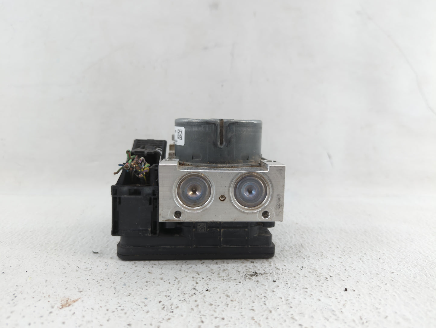 2006 Pontiac Gto ABS Pump Control Module Replacement P/N:GR3C-2C405-BD Fits OEM Used Auto Parts - Oemusedautoparts1.com