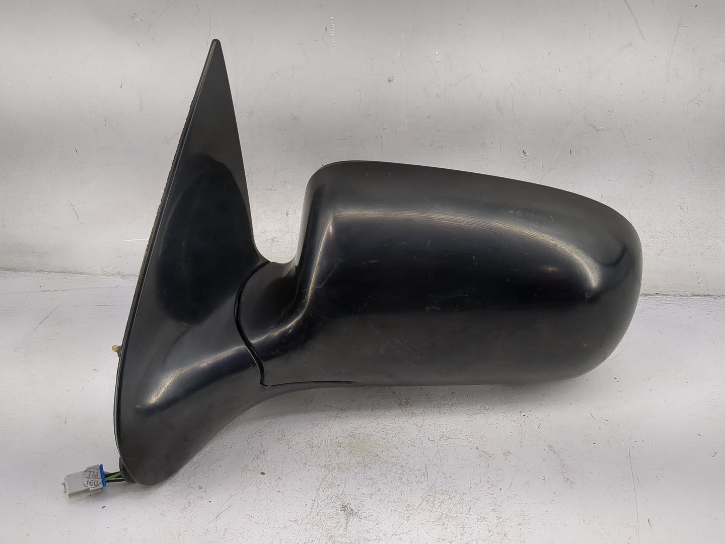 1999-2009 Pontiac Montana Driver Side View Mirror - Left Door Mirror OEM Used - Oemusedautoparts1.com