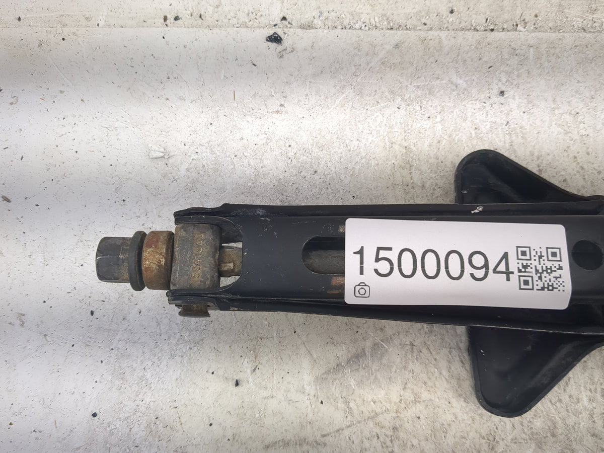 2006 Pontiac Montana Spare Scissor Car Jack 1500094 - Oemusedautoparts1.com