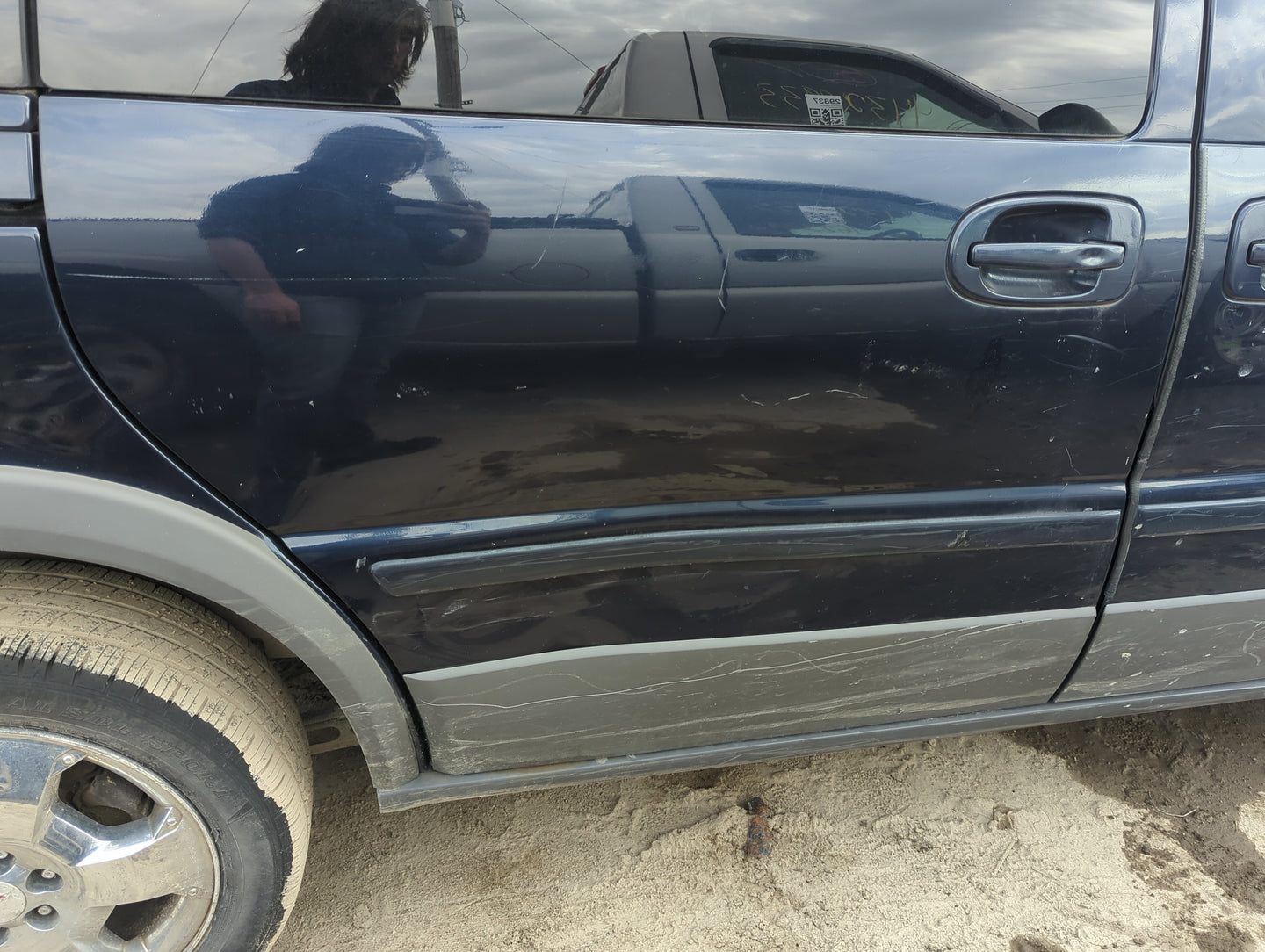 2005-2009 Pontiac Montana Passenger Rear Door Oem - Oemusedautoparts1.com